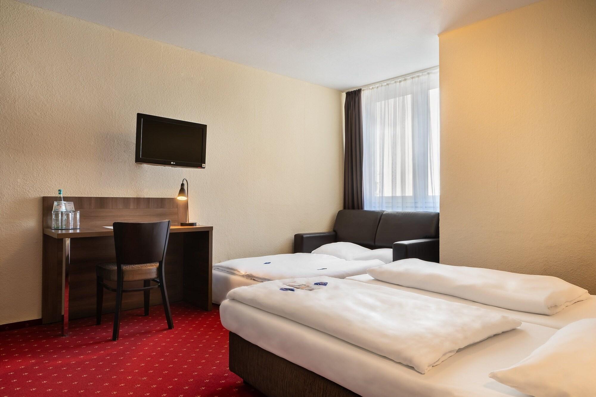 קלן Hotel Leonet מראה חיצוני תמונה