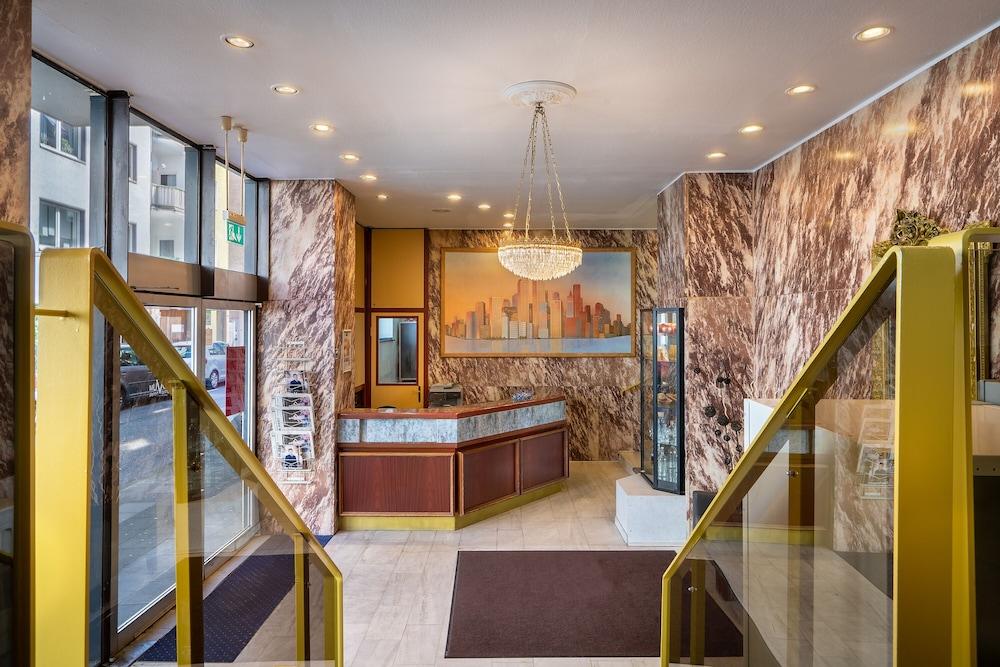 קלן Hotel Leonet מראה חיצוני תמונה